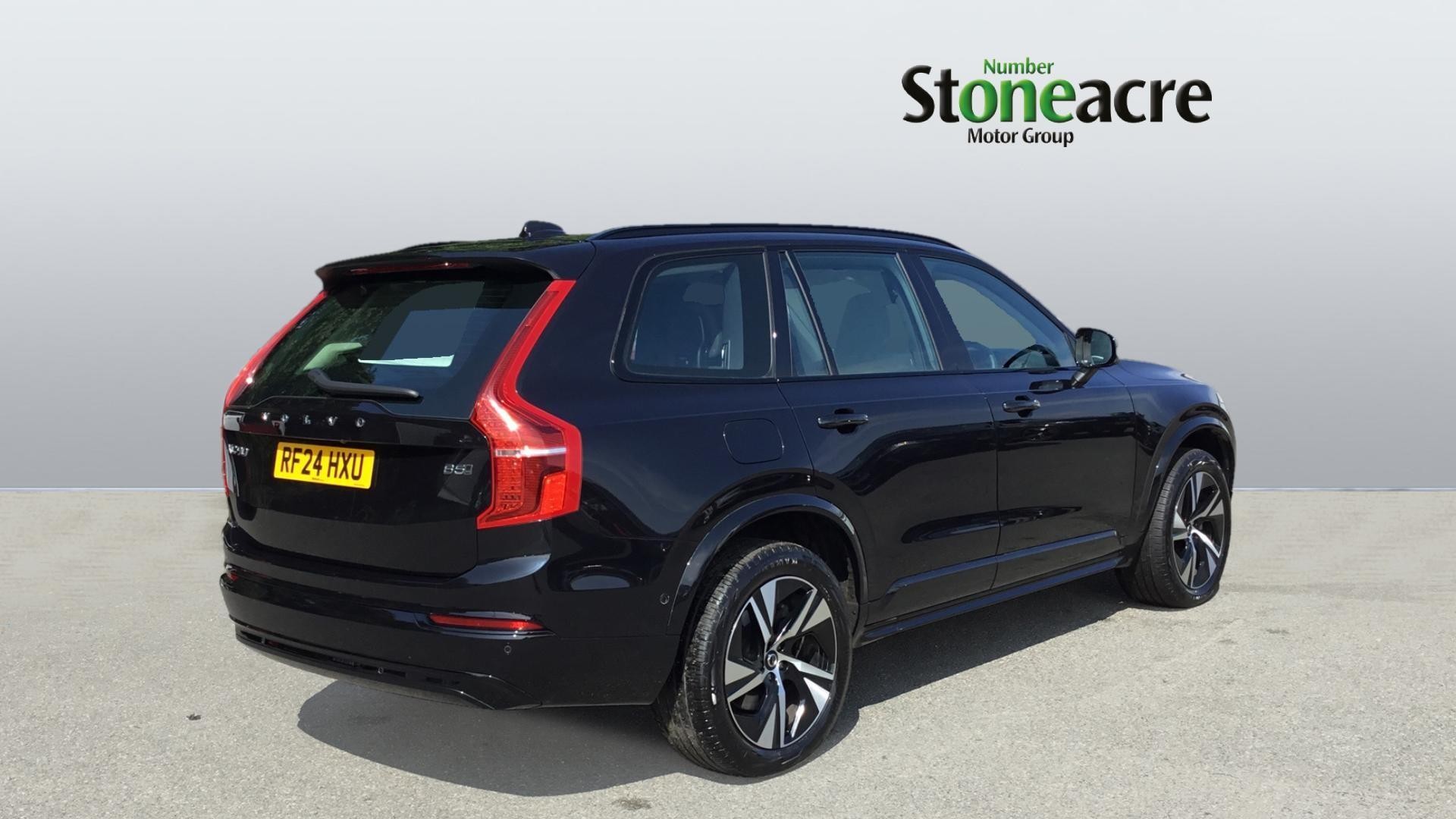 Volvo XC90 Image 2