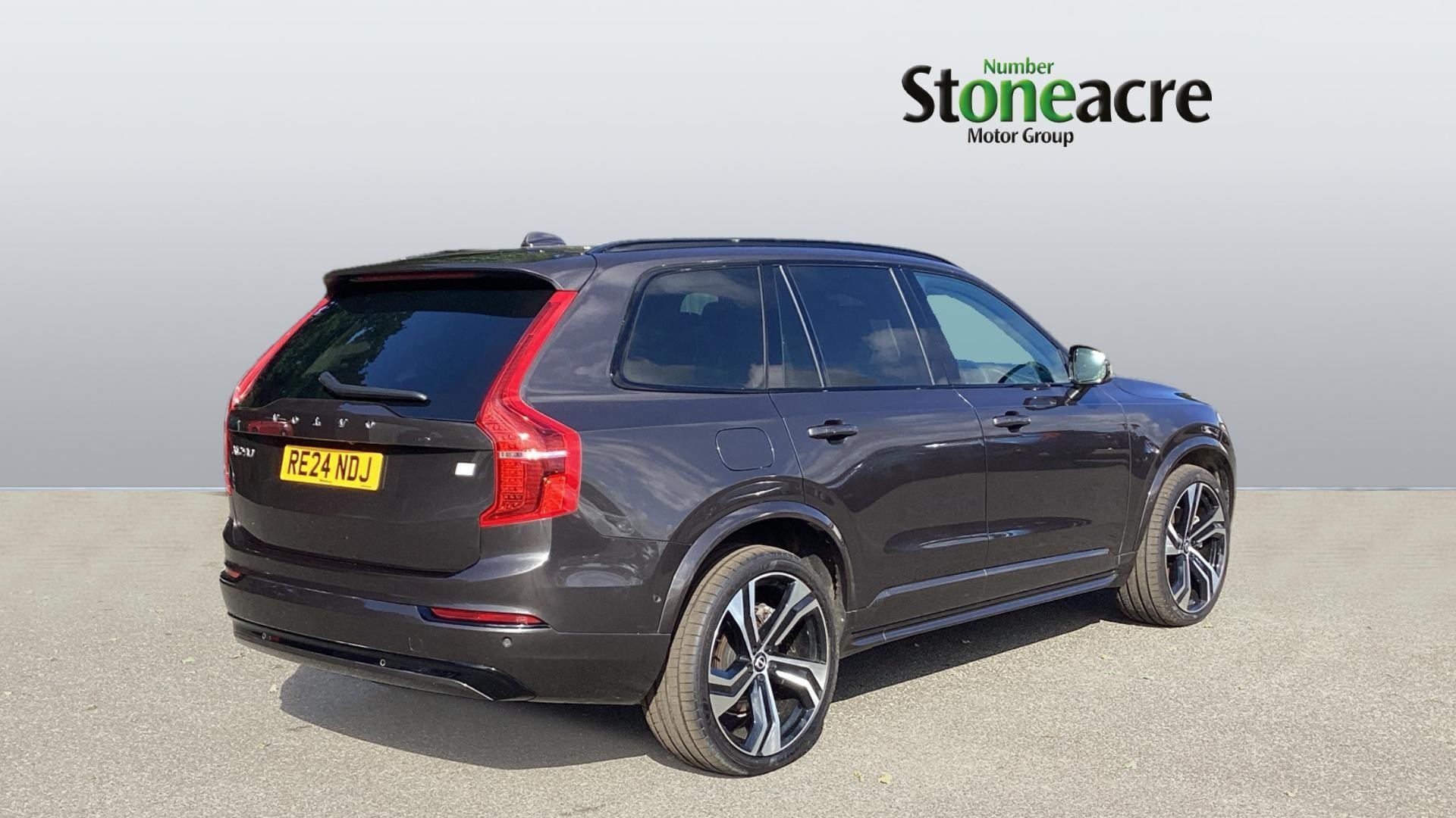 Volvo XC90 Image 2