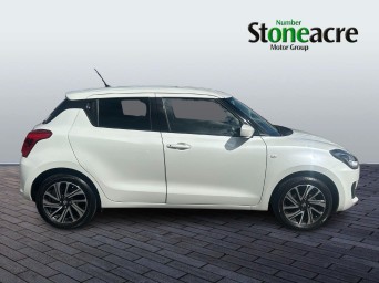 Suzuki Swift 1.2 Dualjet 83 12V Hybrid SZ-L 5dr DN73MWA Image 2