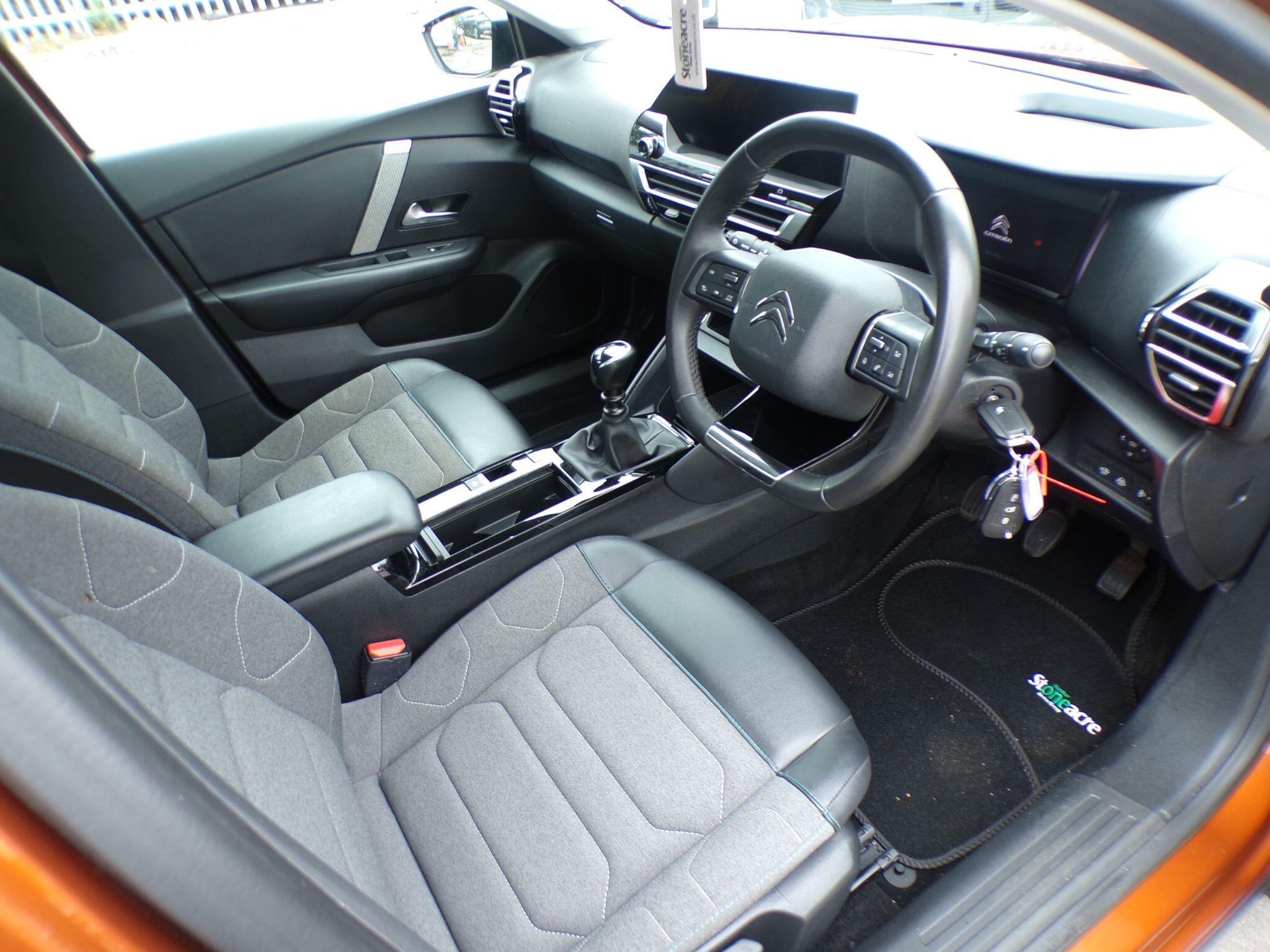 Citroen C4 Image 8