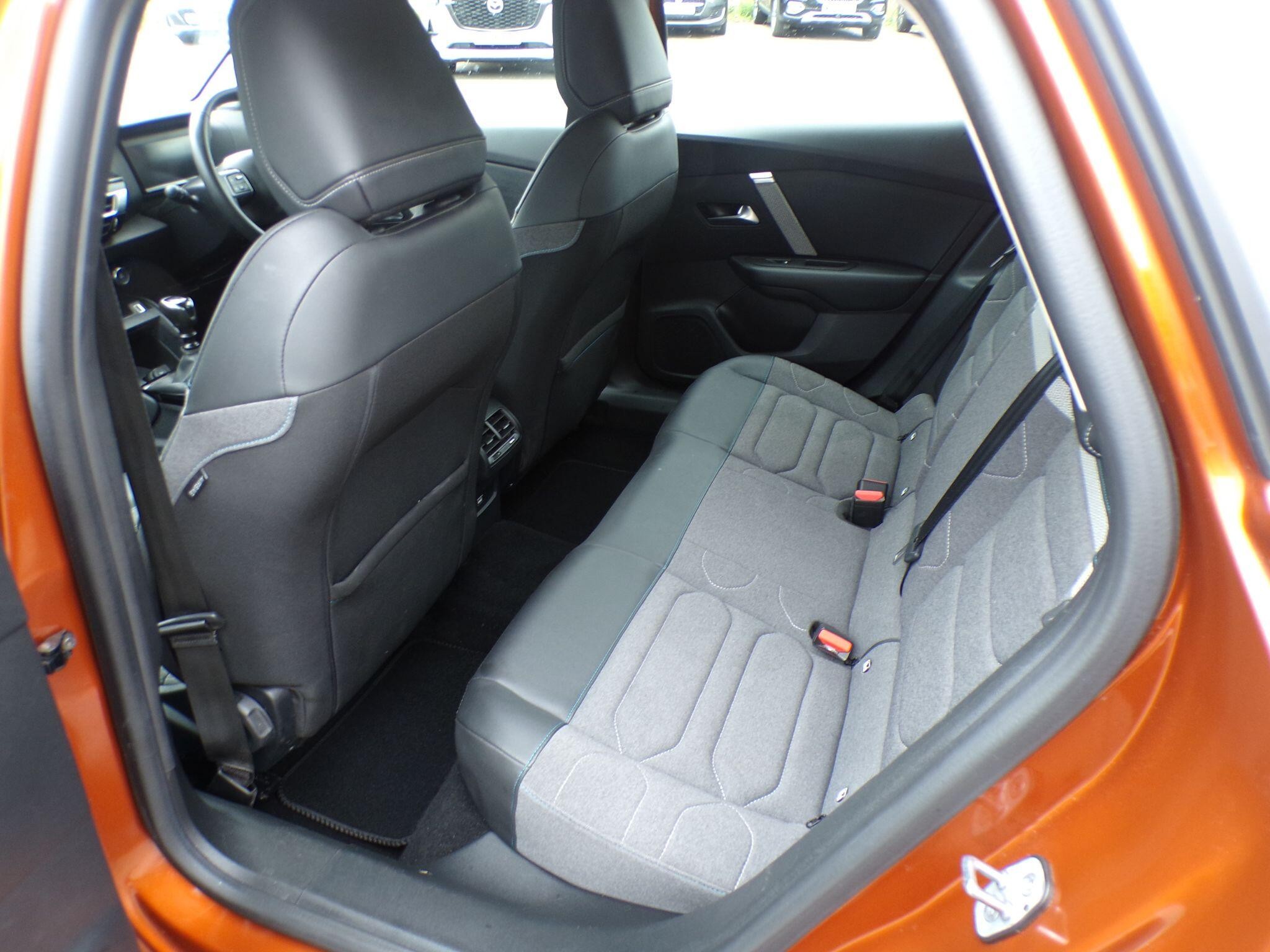 Citroen C4 Image 12