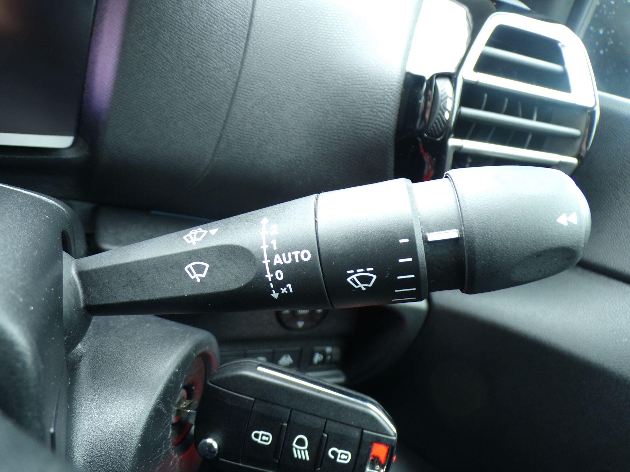 Citroen C4 Image 17