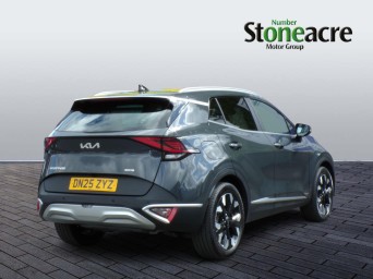 Kia Sportage Plug-In Hybrid 1.6 T-GDi 13.8kWh 3 Auto AWD Euro 6 (s/s) 5dr DN25ZYZ Image 3