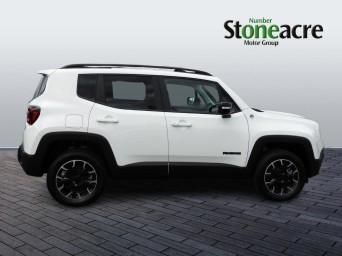 Jeep Renegade 240 Hp At6 Eawd Trailhawk BD25LHE Image 2