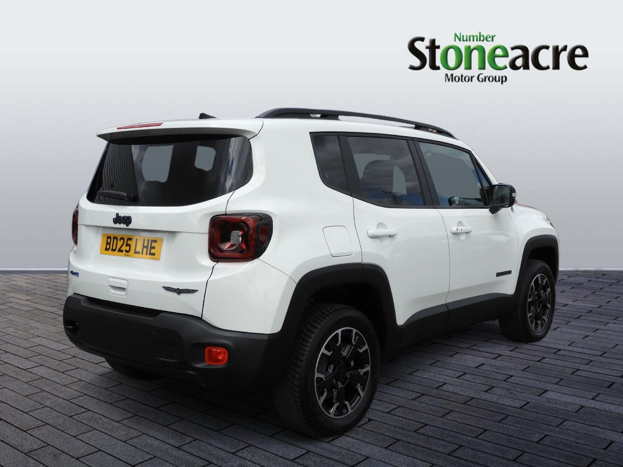 Jeep Renegade Image 3