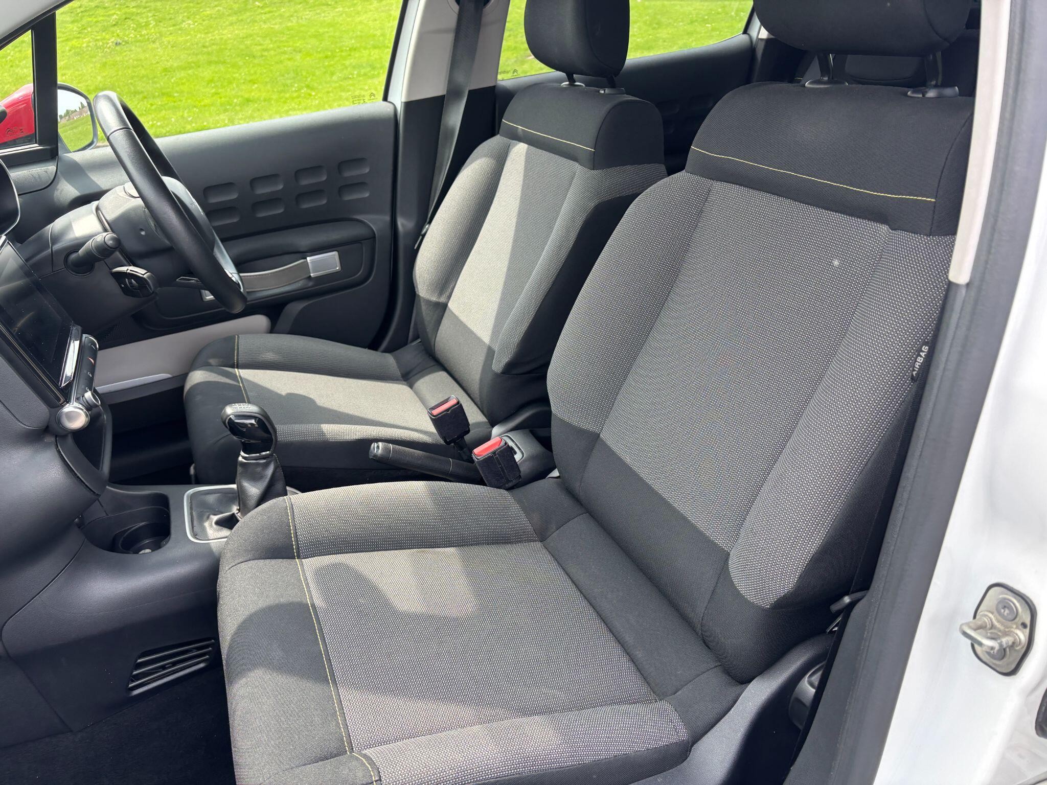 Citroen C3 Image 32