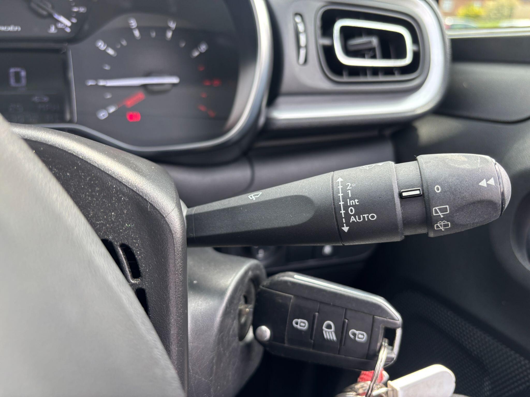 Citroen C3 Image 37