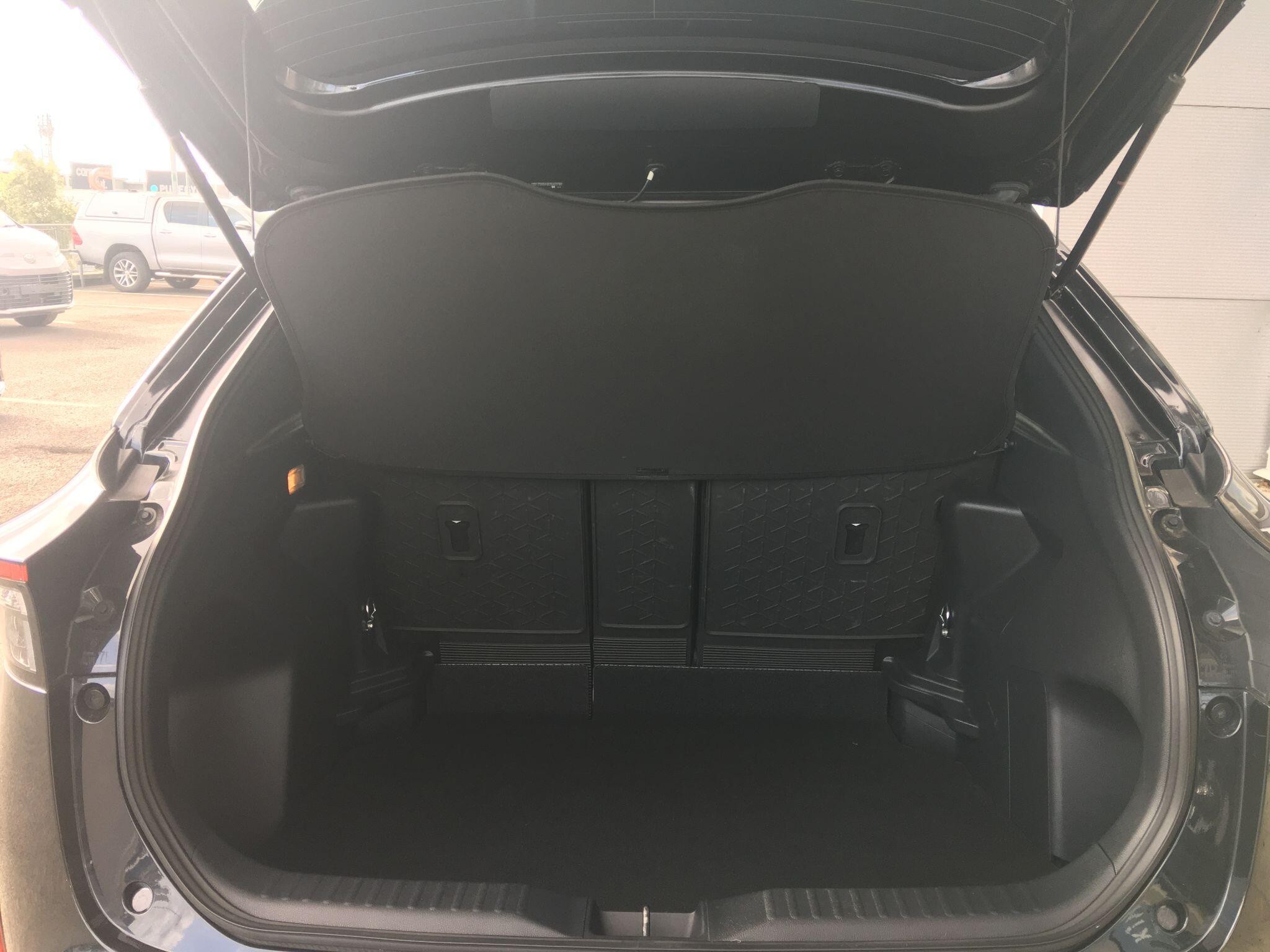 Toyota Yaris Cross Image 10