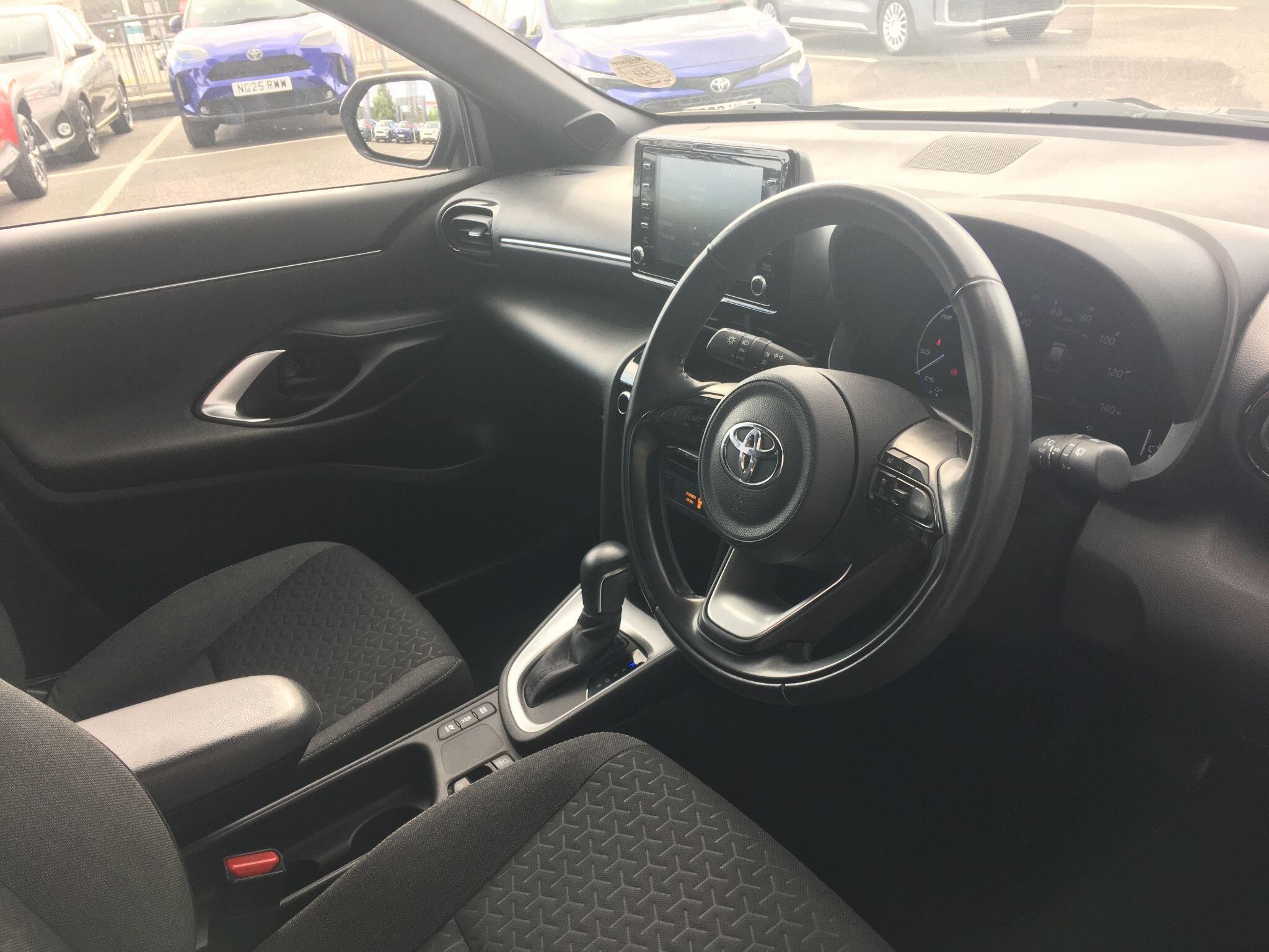 Toyota Yaris Cross Image 11