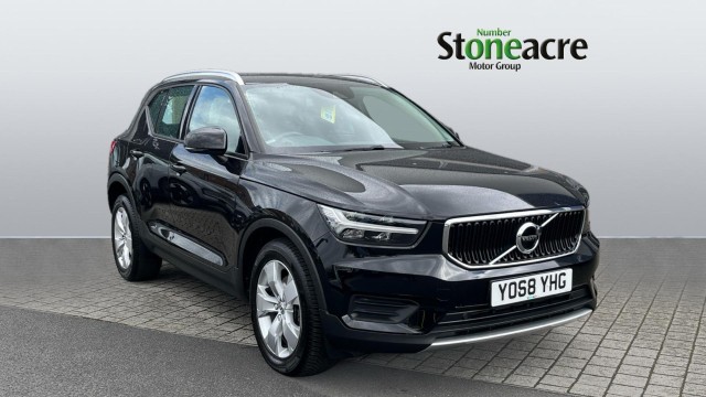 Volvo XC40 2.0 T4 Momentum 5dr AWD Geartronic YO68YHG Image 1