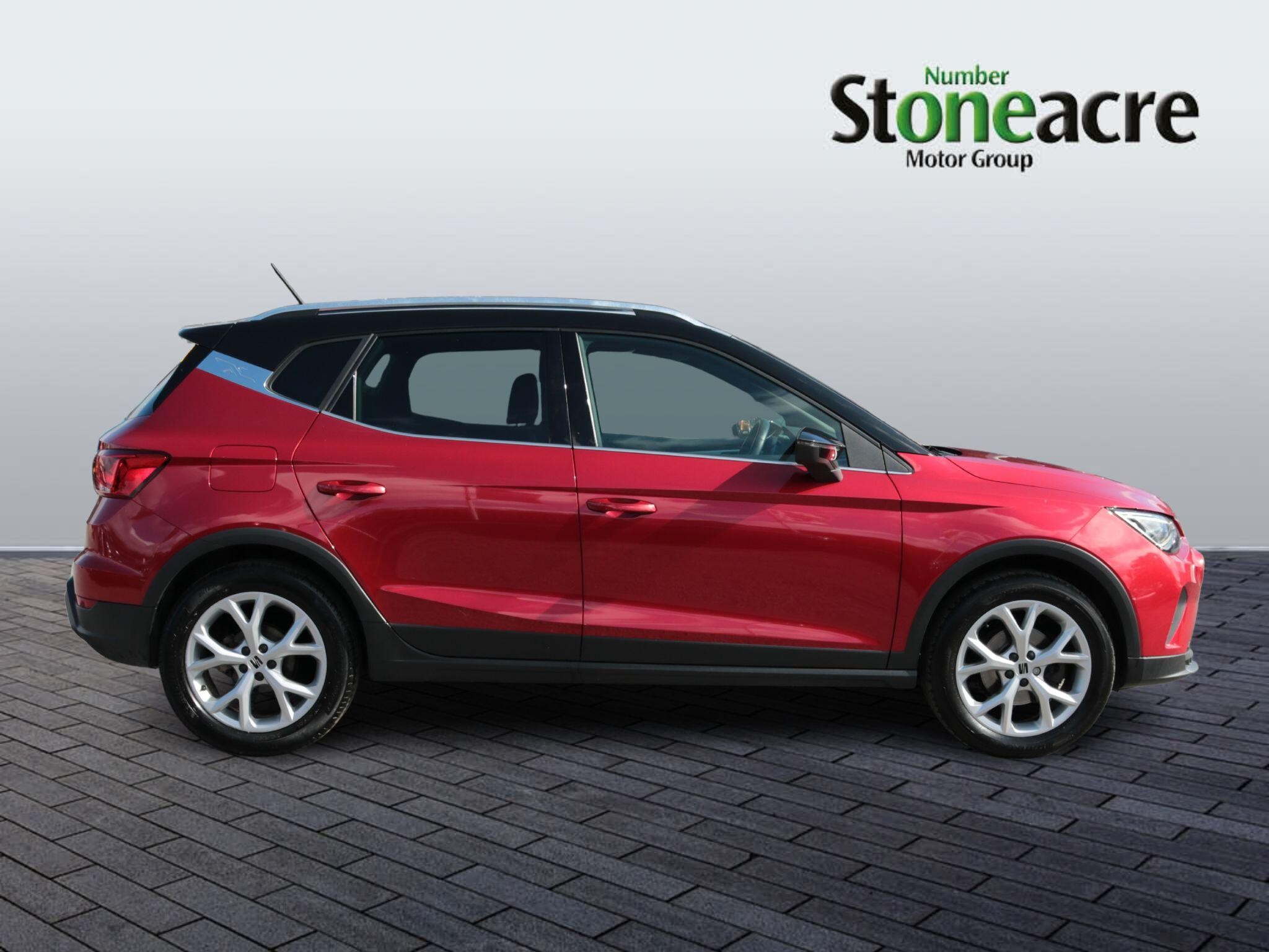 SEAT Arona Image 2