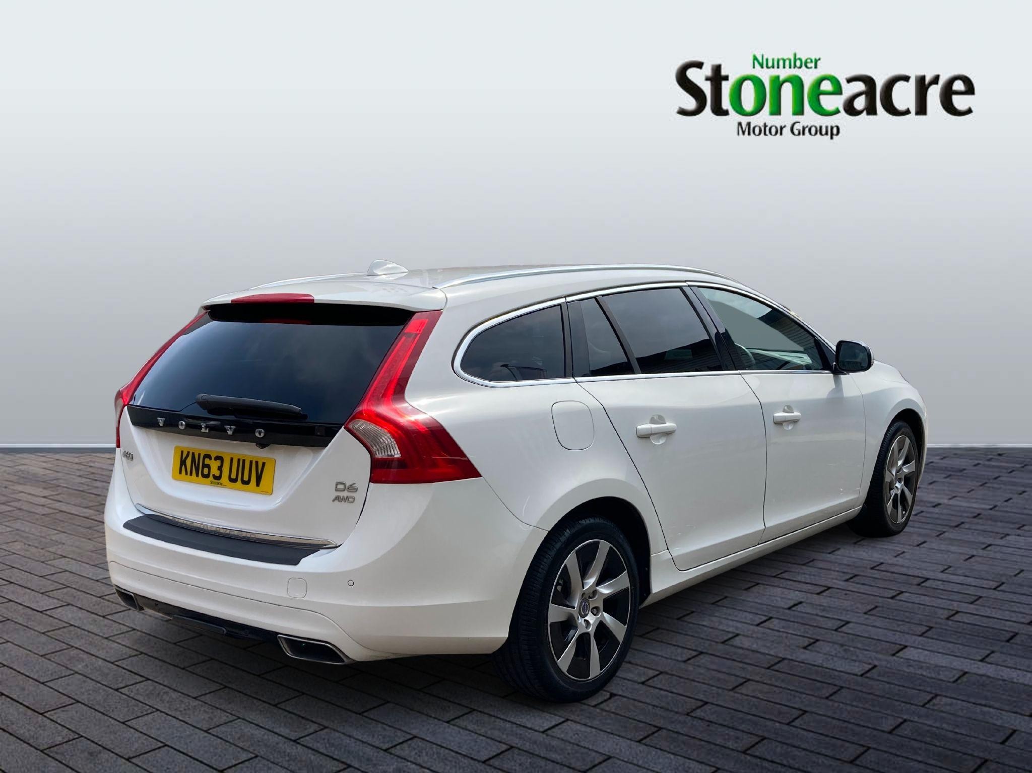 Volvo V60 Image 8