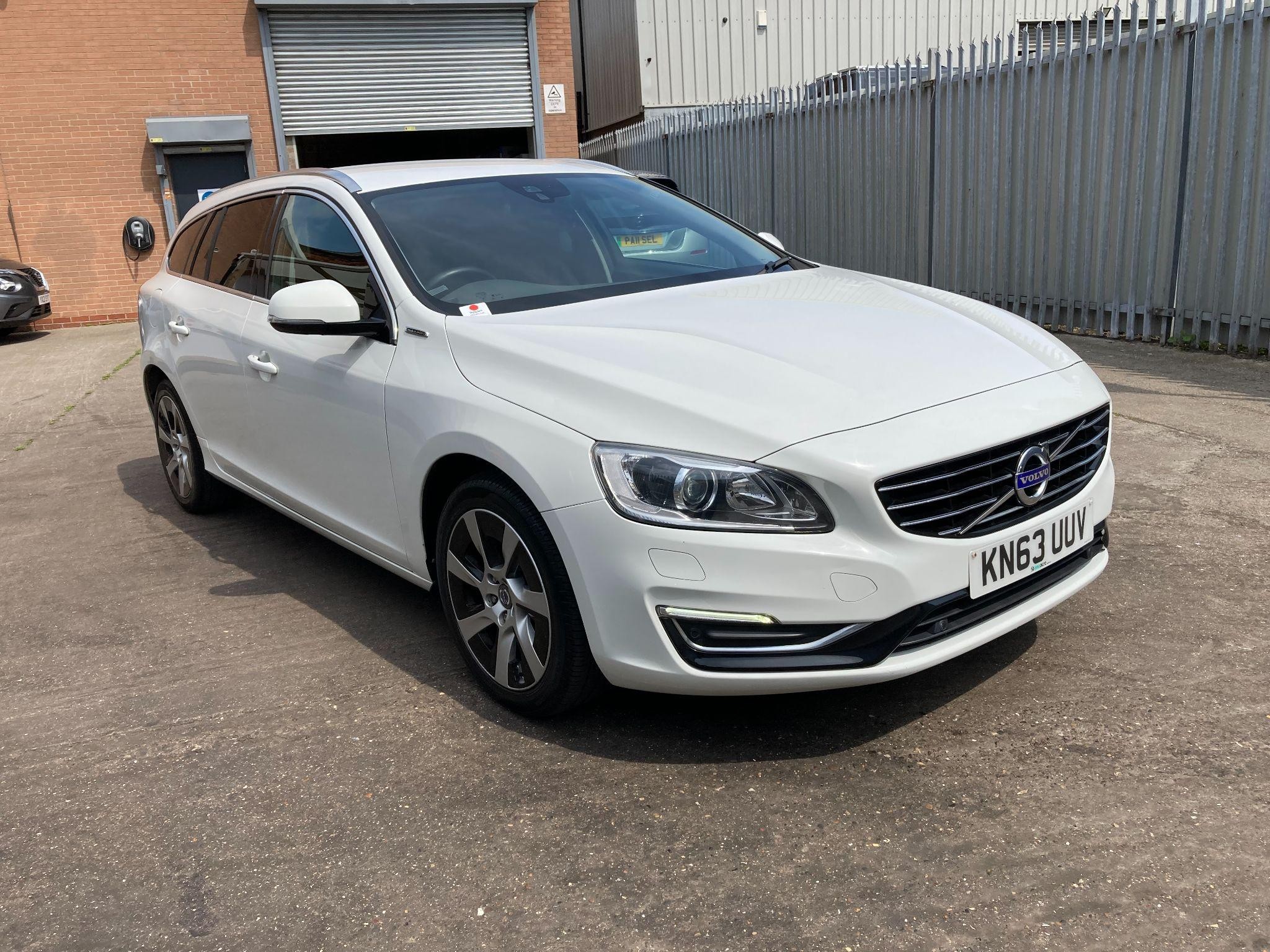 Volvo V60 Image 19