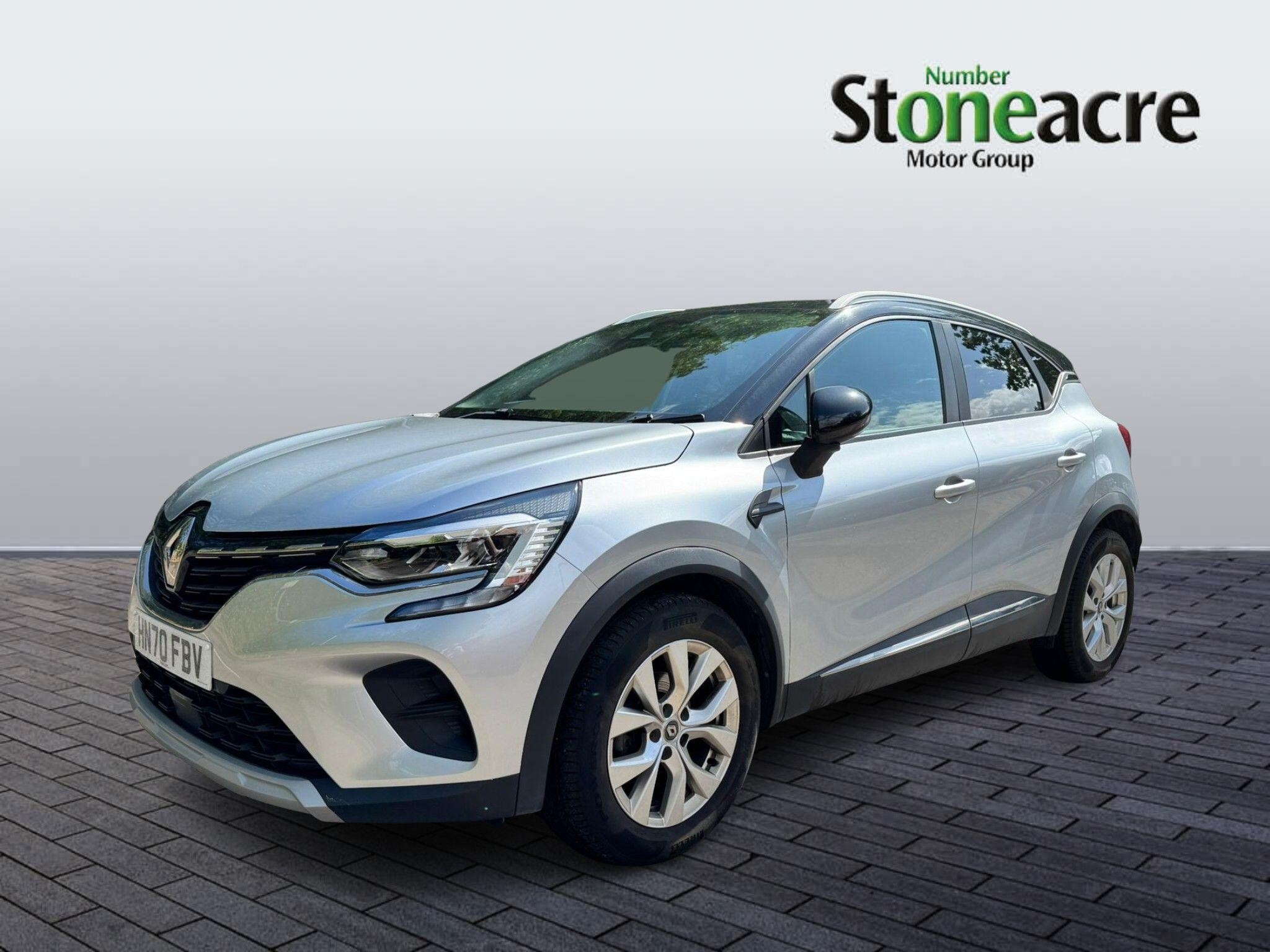 Renault Captur Image 2
