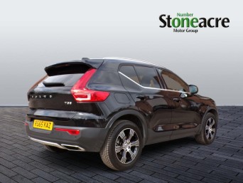 Volvo XC40 1.5 T3 Inscription Euro 6 (s/s) 5dr LK68MZU Image 3