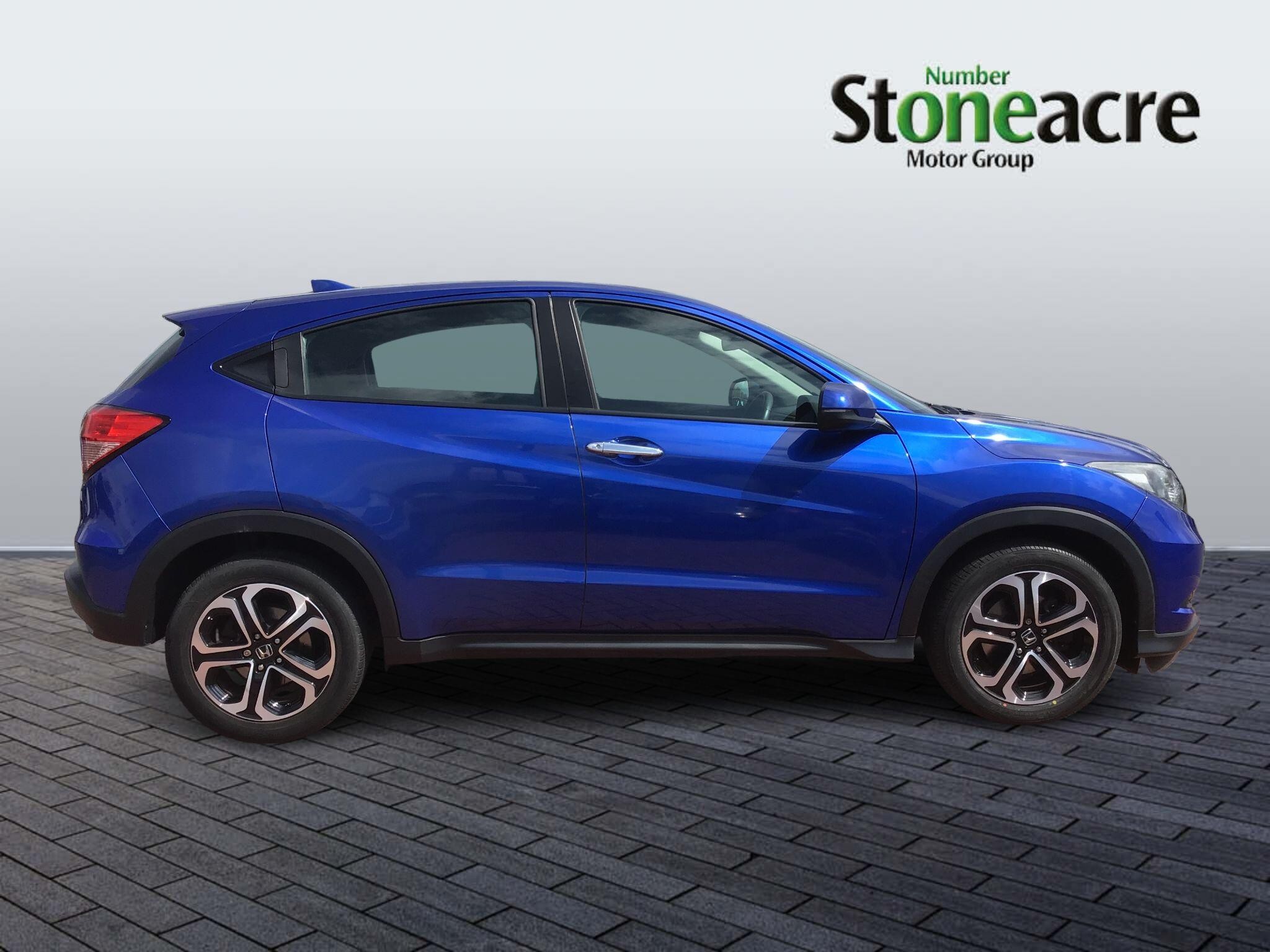 Honda HR-V Image 2