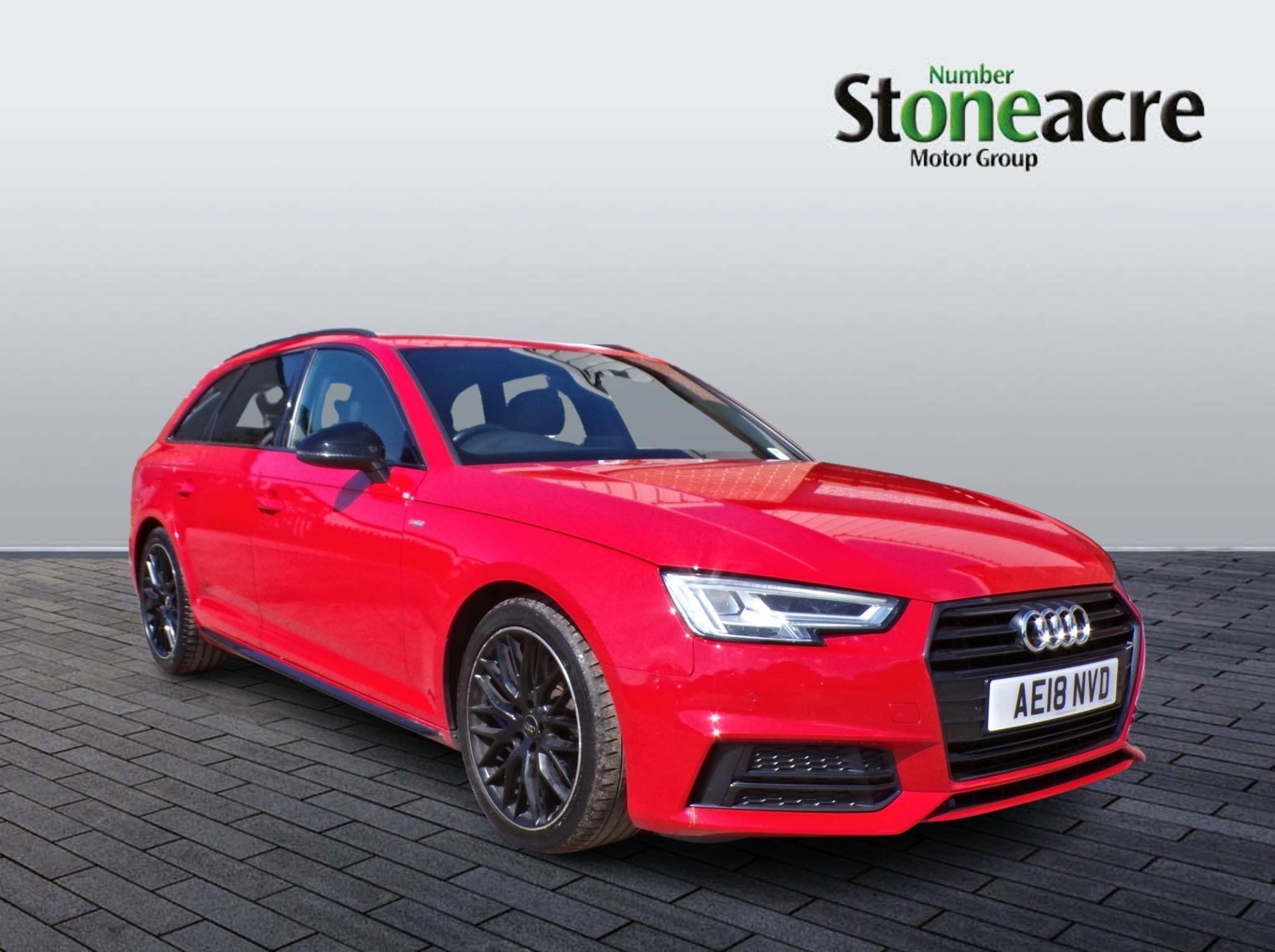 Audi A4 Avant Image 1