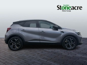 Renault Captur 1.6 E-TECH 9.8kWh E-Tech engineered Auto Euro 6 (s/s) 5dr KF23TKV Image 2