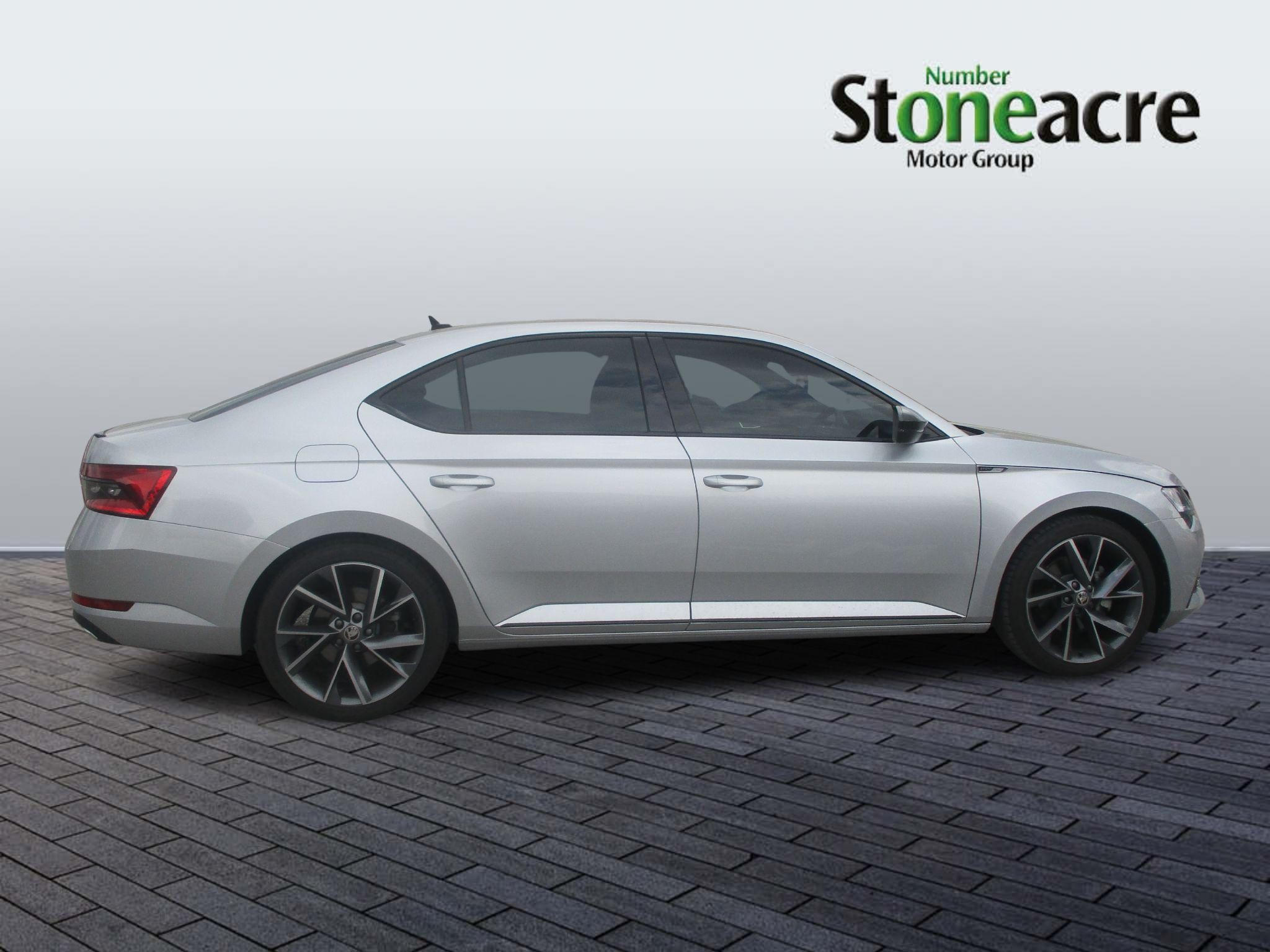 Skoda Superb Image 5