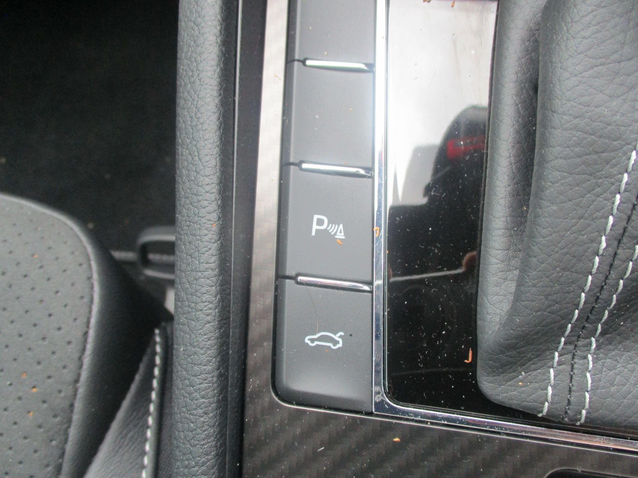 Skoda Superb Image 17