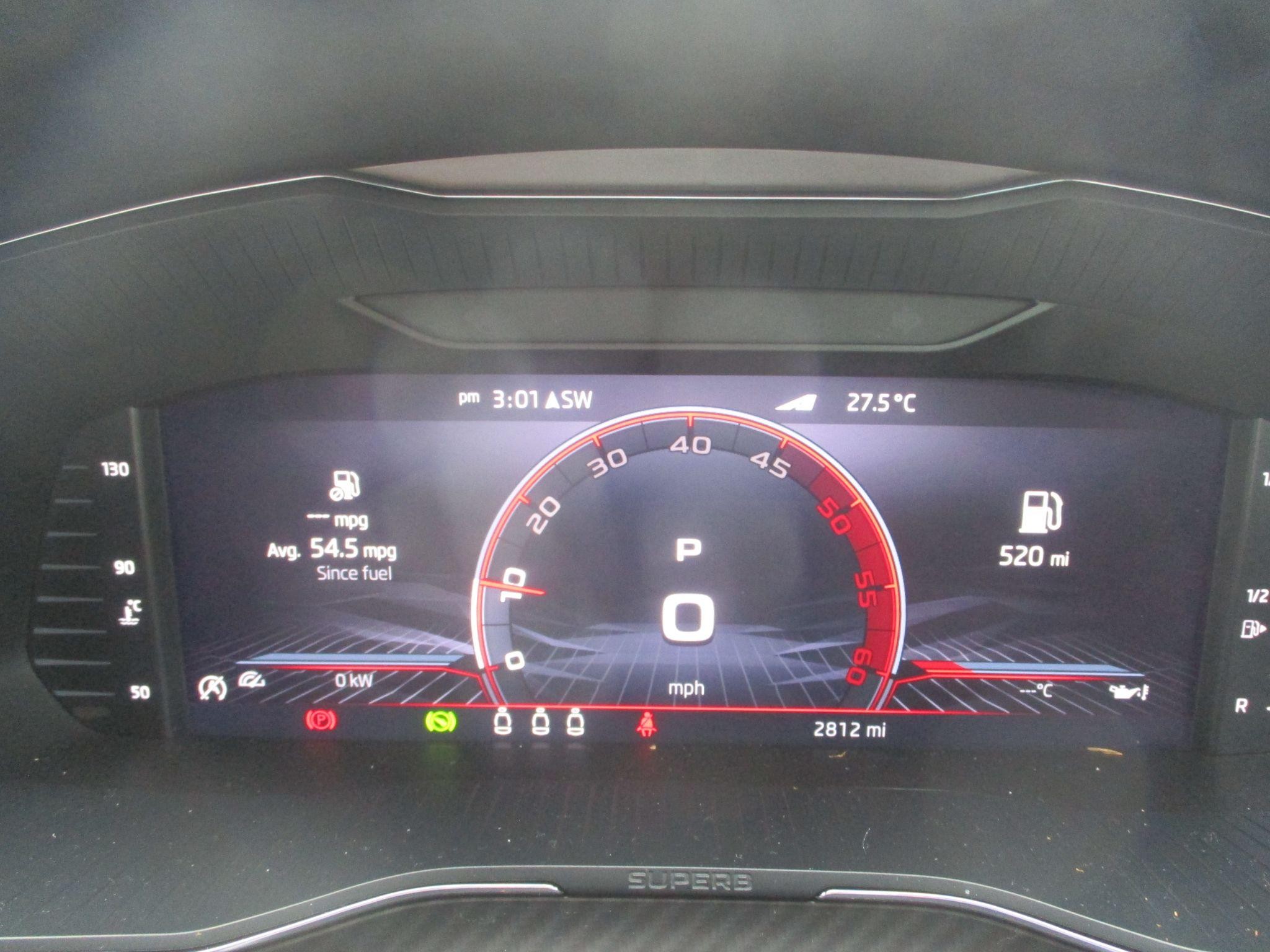 Skoda Superb Image 25
