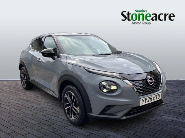 Nissan Juke 1.6 N-Connecta Auto Euro 6 5dr YY25HTU Image 1