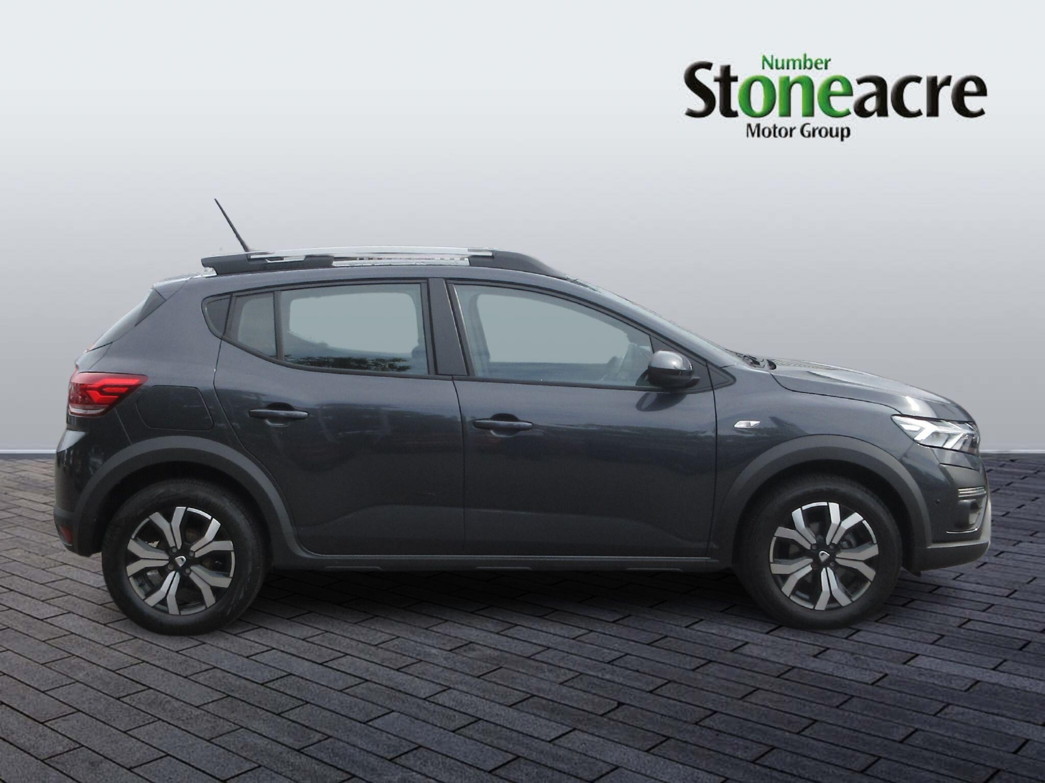 Dacia Sandero Stepway Image 2