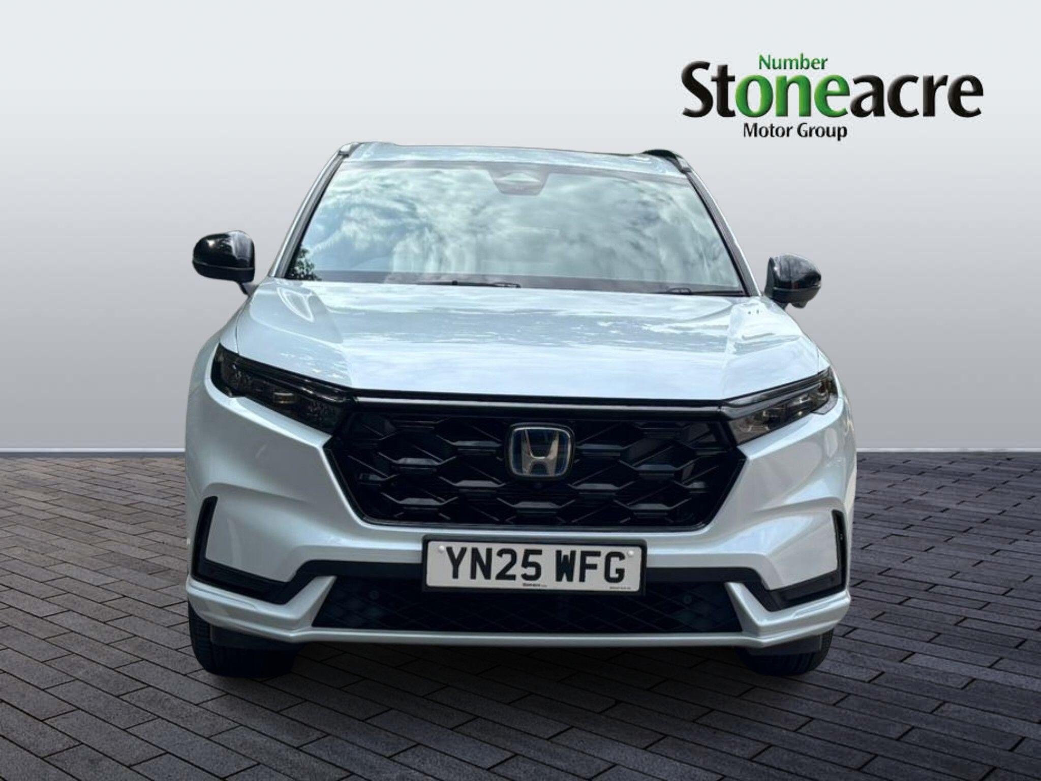 Honda CR-V Image 2