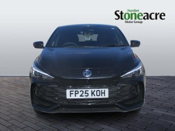 MG 3 1.5 MHEV Trophy Auto Euro 6 (s/s) 5dr FM25OXP Image 2