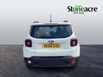 Jeep Renegade 1.5 T4 e-Hybrid MHEV Altitude DCT Euro 6 (s/s) 5dr YE25CZZ Image 3