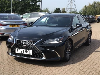 Lexus ES Self-Charging Hybrid 2.5 ES E-CVT Euro 6 (s/s) 4dr FG24MKL Image 3