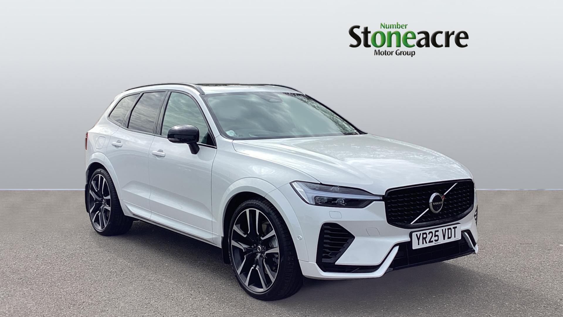 Volvo XC60 Image 1