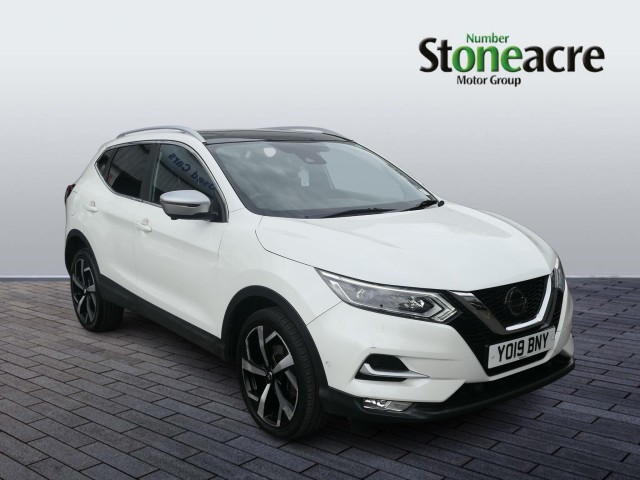 Nissan Qashqai 1.5 dCi 115 Tekna+ 5dr YO19BNY Image 1