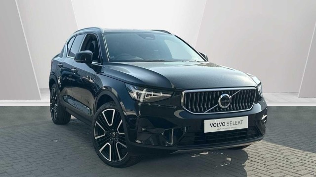 Volvo XC40 2.0 B3 MHEV Ultra Bright DCT Auto Euro 6 (s/s) 5dr OV74DHF Image 1