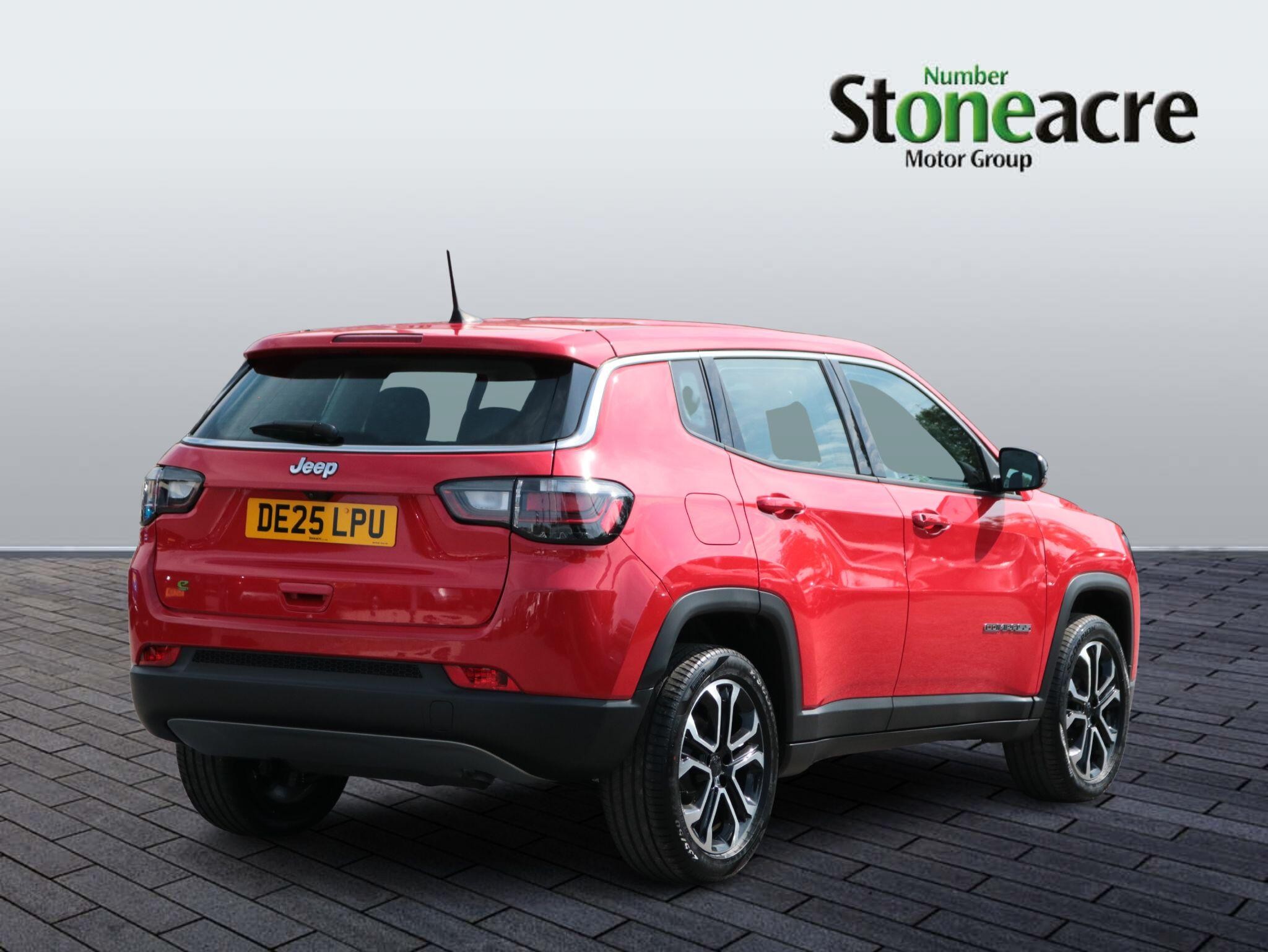 Jeep Compass Image 3