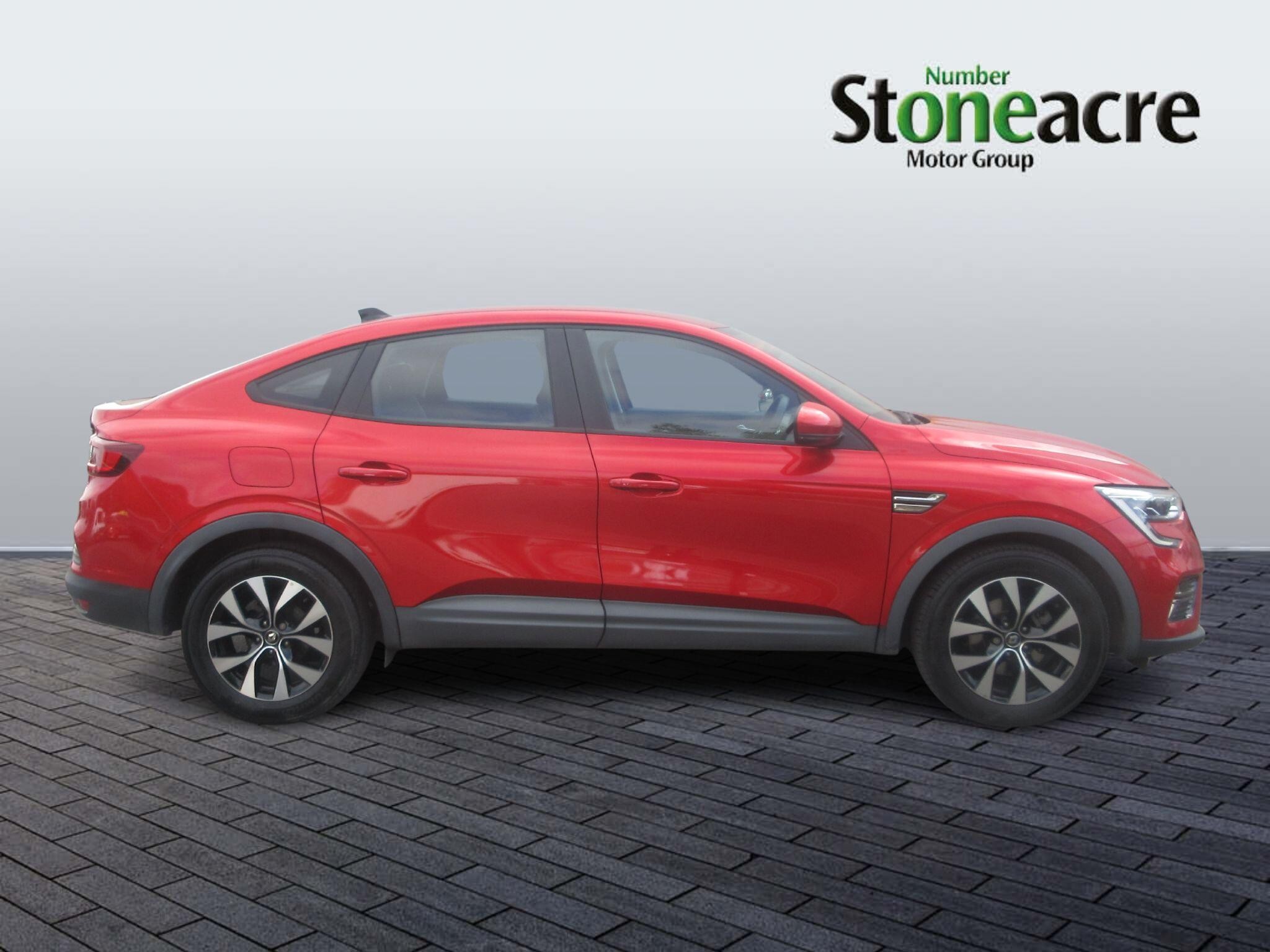 Renault Arkana Image 2