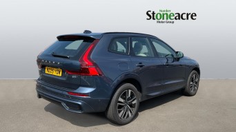 Volvo XC60 2.0 B5 MHEV Plus Auto AWD Euro 6 (s/s) 5dr ND25YOW Image 2