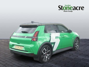 Renault 5 E-Tech Electric comfort range 52kWh techno Auto 5dr NV74ZXE Image 3