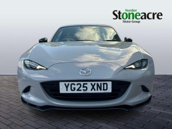 Mazda MX-5 RF 2.0 SKYACTIV-G Homura Euro 6 (s/s) 2dr YG25XND Image 3