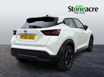 Nissan Juke 1.0 DiG-T N-Connecta 5dr YF23JXC Image 3
