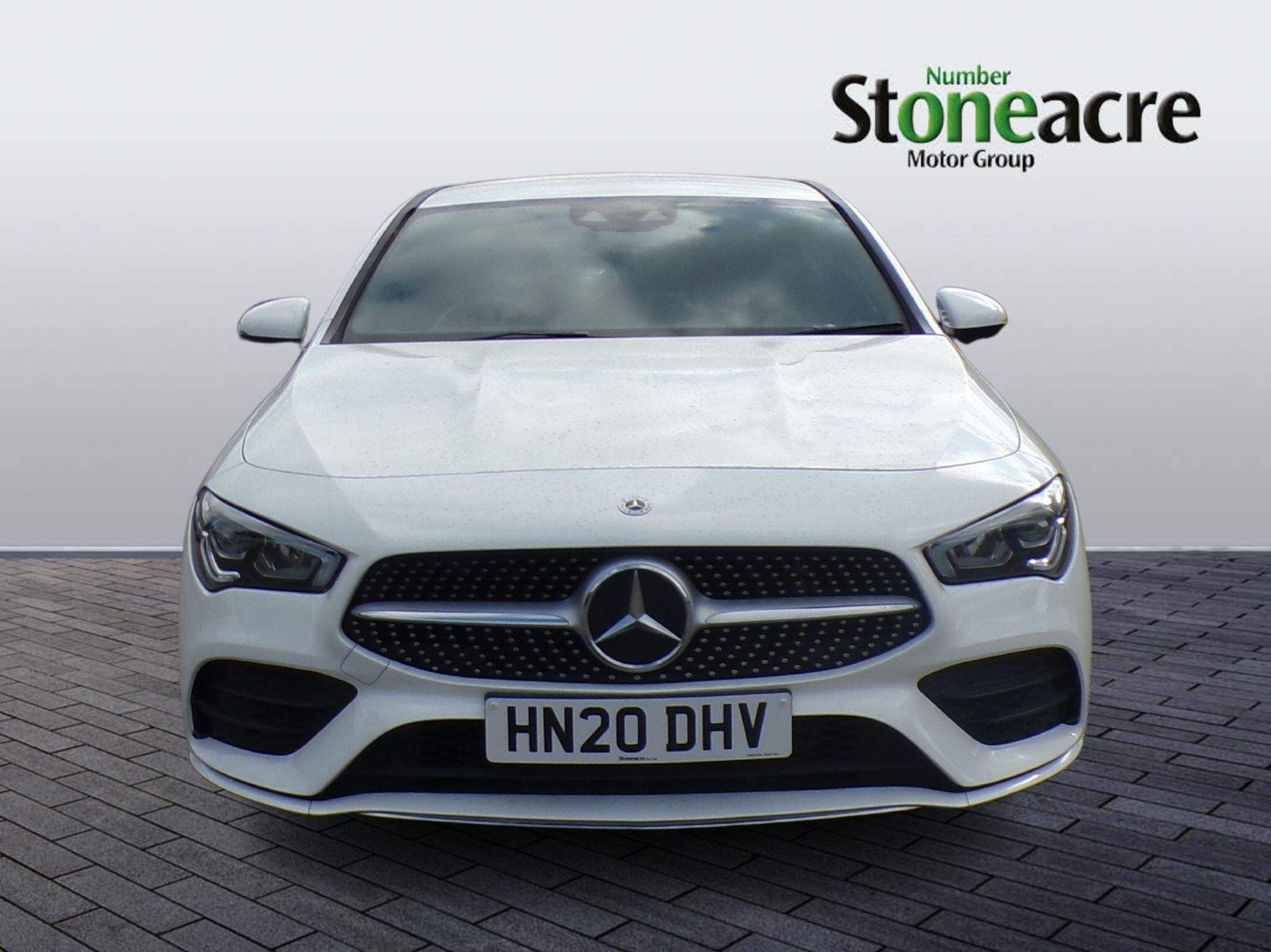 Mercedes-Benz CLA Image 2