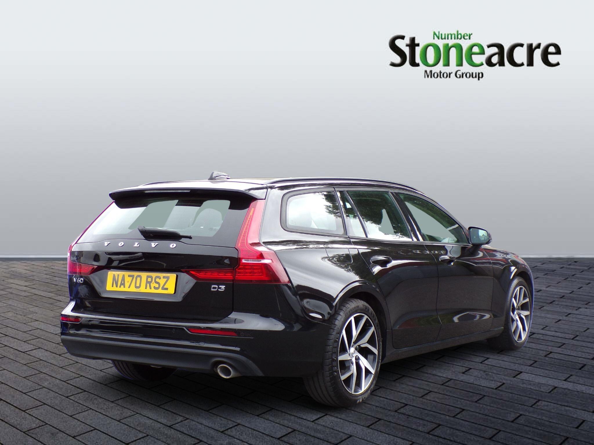 Volvo V60 Image 3