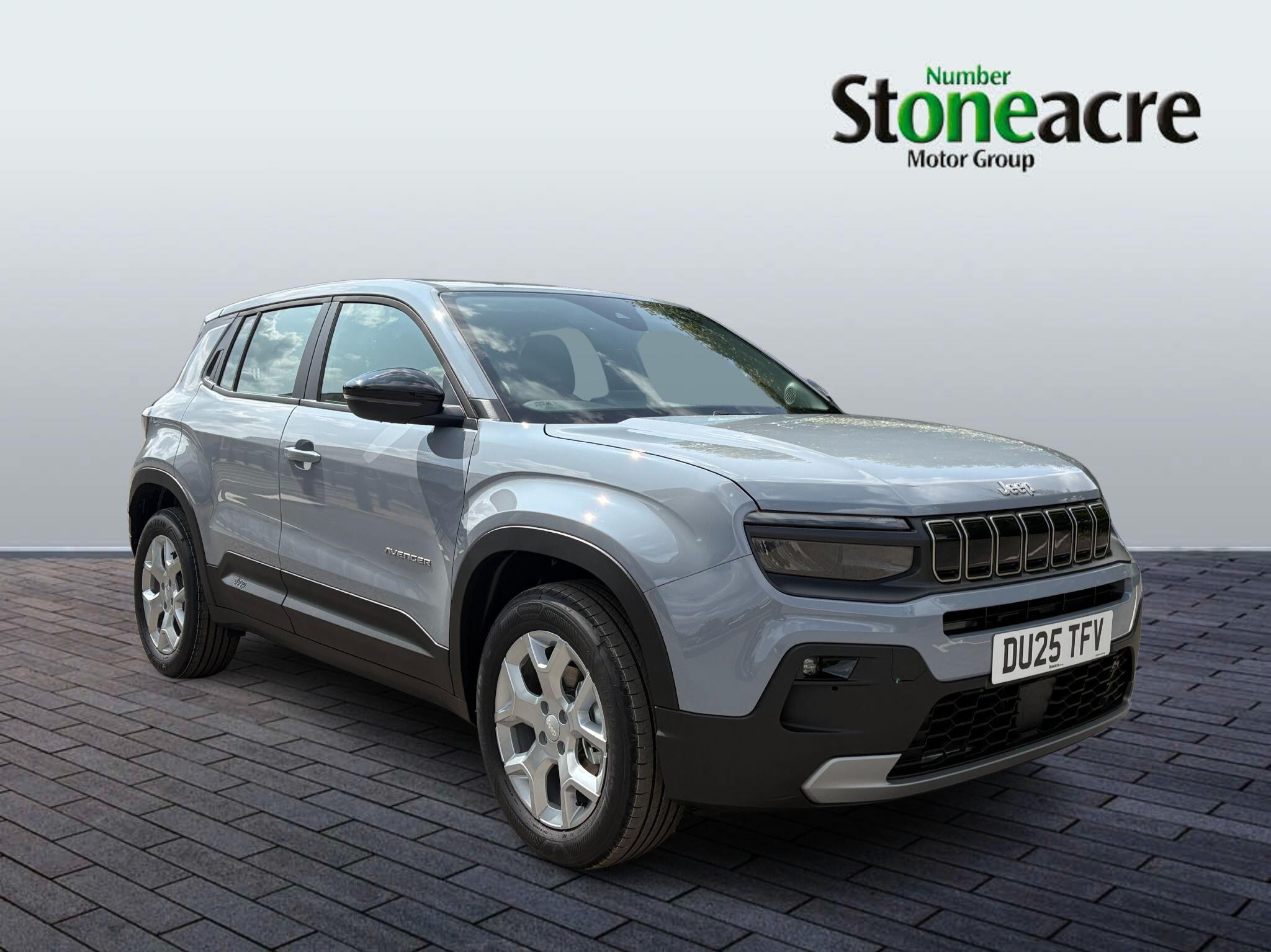 Jeep Avenger Image 1