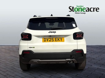 Jeep Avenger e-Hybrid 1.2 e-Hybrid MHEV The North Face DCT E-AWD Euro 6 (s/s) 5dr DV25EKY Image 3