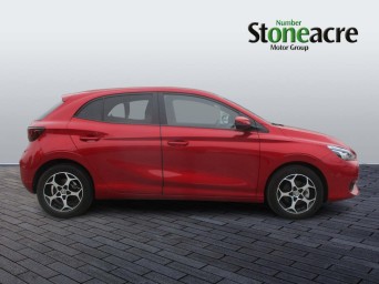 MG 3 1.5 MHEV Trophy Auto Euro 6 (s/s) 5dr FL74GEK Image 2
