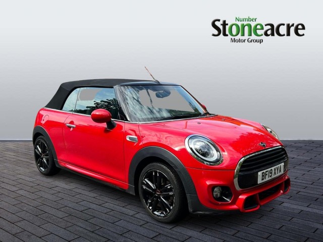 MINI Convertible 1.5 Cooper Sport Euro 6 (s/s) 2dr BF19XYA Image 1