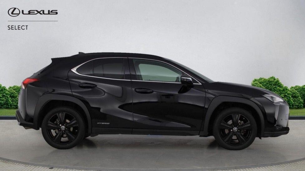 Lexus UX Self-Charging Hybrid Image 2