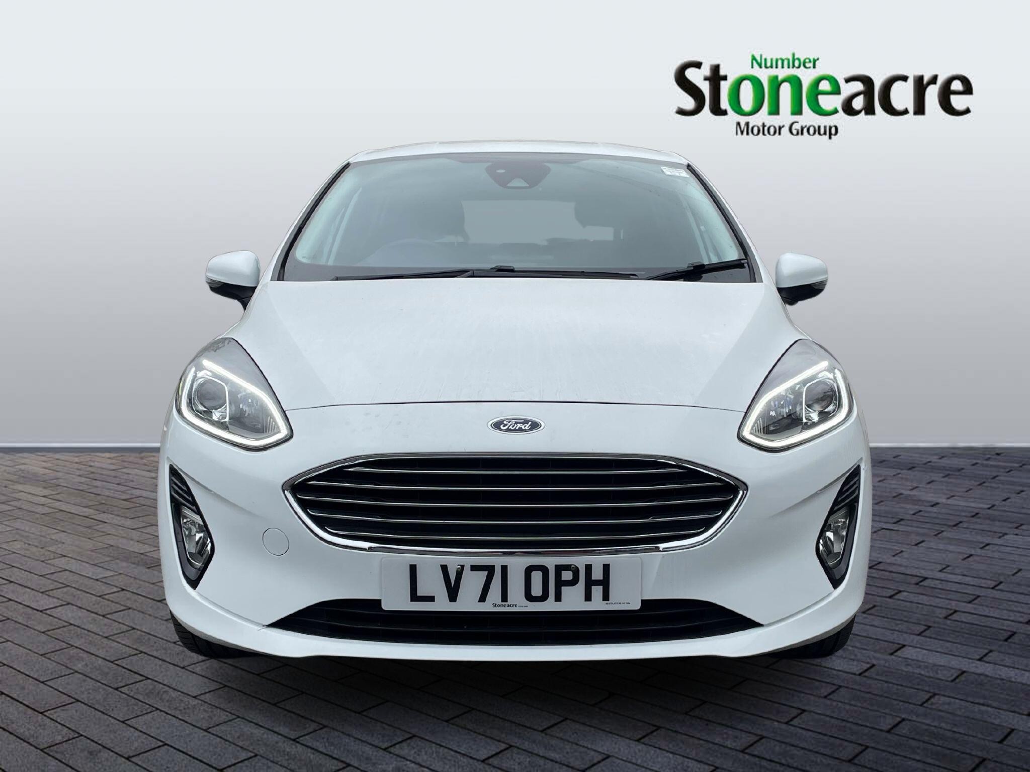 Ford Fiesta Image 2