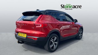 Volvo XC40 R-Design T3 (163 hp) Manual DE70EMJ Image 2