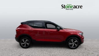 Volvo XC40 R-Design T3 (163 hp) Manual DE70EMJ Image 3